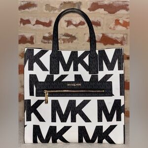 Michael Kors Kenly Large Tote